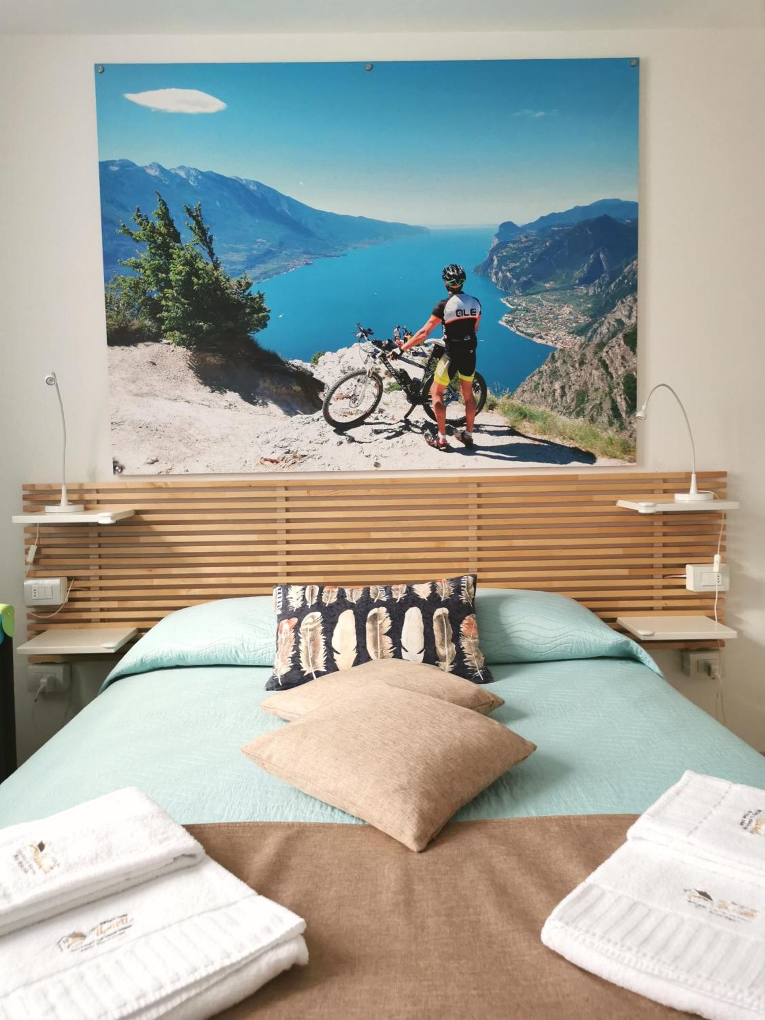 Antica Casa Alboletta Apartment Riva del Garda Bagian luar foto