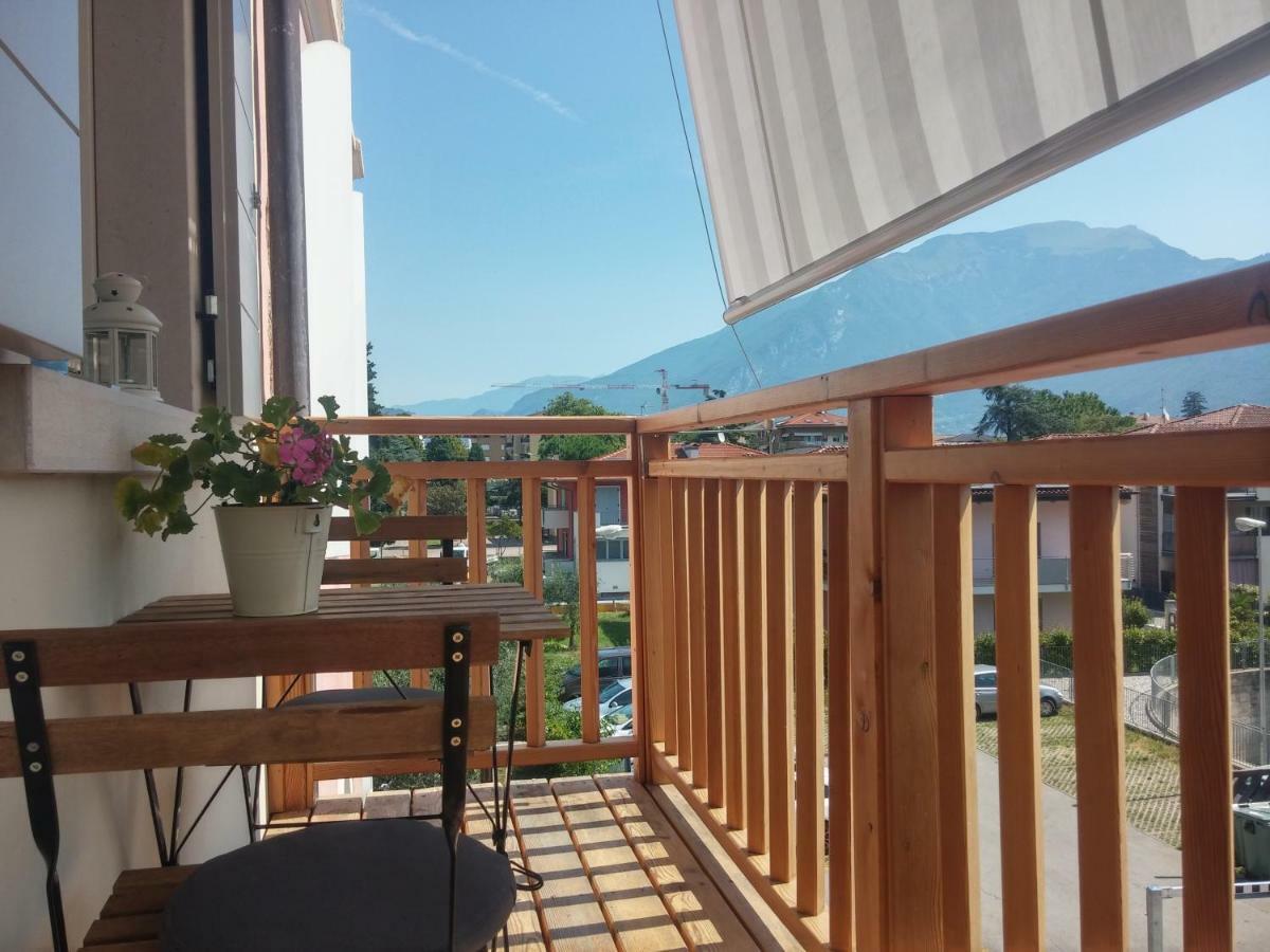 Antica Casa Alboletta Apartment Riva del Garda Bagian luar foto