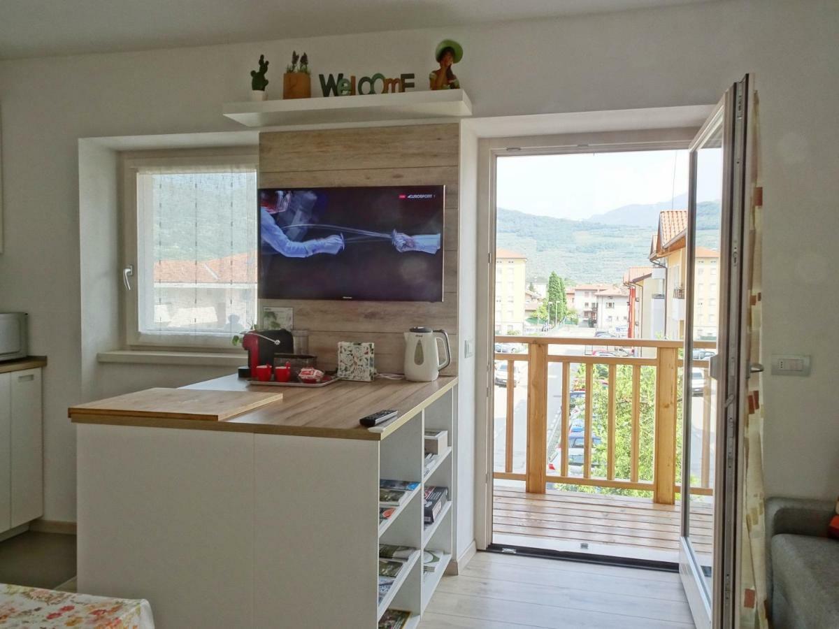 Antica Casa Alboletta Apartment Riva del Garda Bagian luar foto