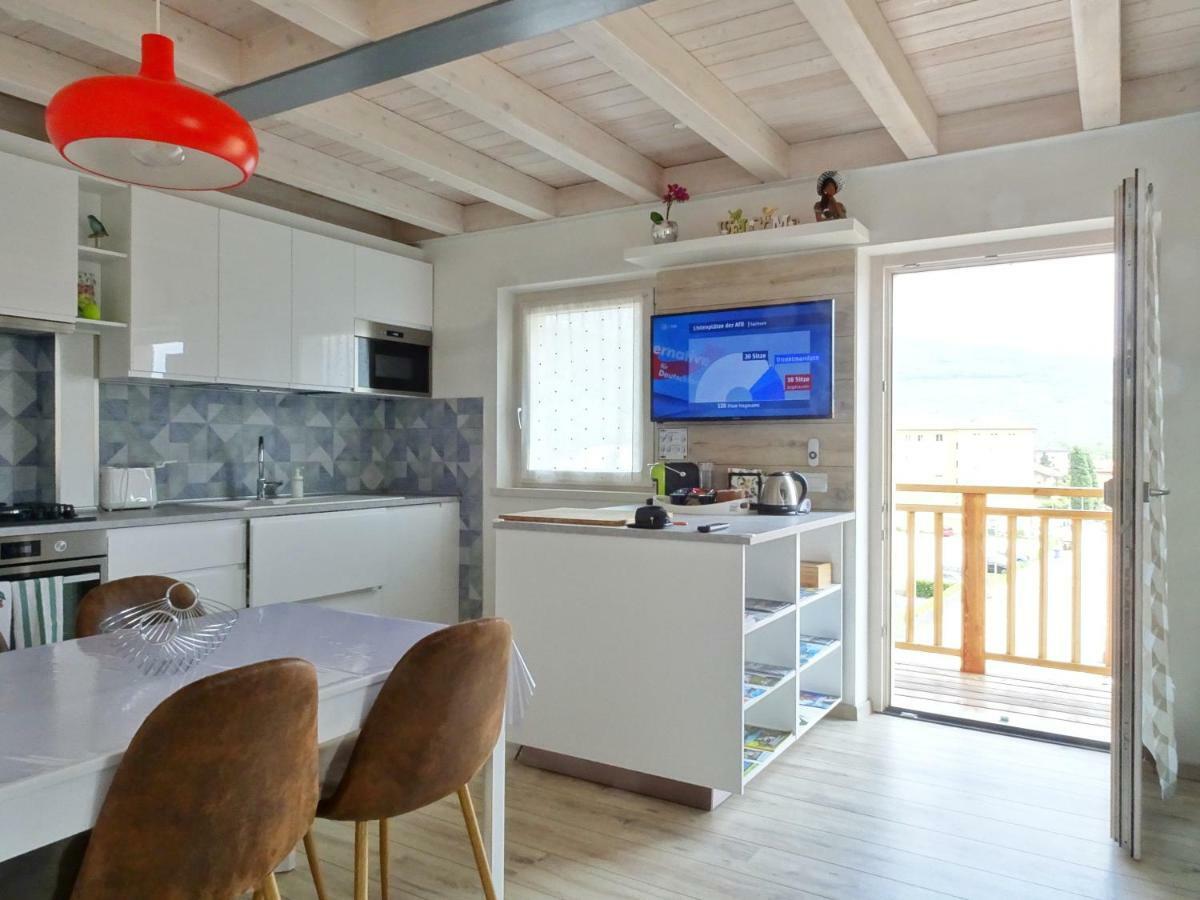 Antica Casa Alboletta Apartment Riva del Garda Bagian luar foto
